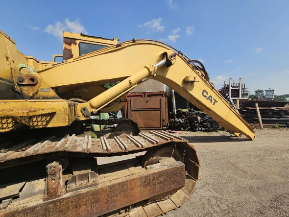 ESCAVATORE CINGOLATO CATERPILLAR mod: 235B