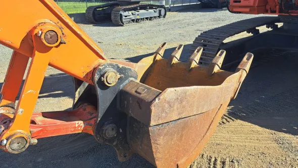 Escavatore cingolato Fiat Hitachi EX215