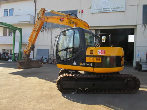 15#5085 Escavatore cingolato JCB