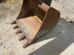 1#7113 Escavatore cingolato JCB