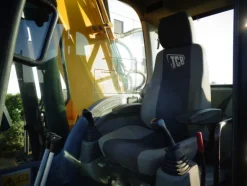4#8048 Escavatore cingolato Jcb