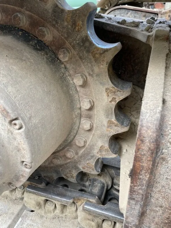 2#7113 Escavatore cingolato JCB