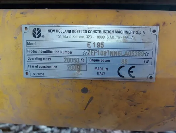 4#5783 Escavatore cingolato New Holland