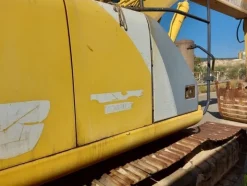 24#5562 Escavatore cingolato New Holland