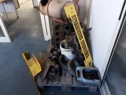 24#5562 Escavatore cingolato New Holland