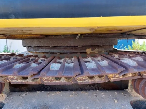 24#5562 Escavatore cingolato New Holland