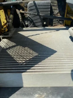 1#5845 Escavatore gommato Komatsu