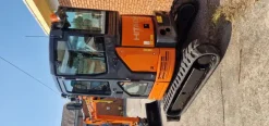 ESCAVATORE HITACHI