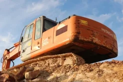 12#6965 Escavatore Hitachi