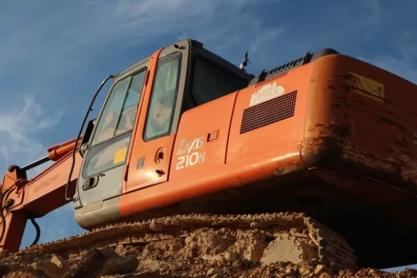 12#6965 Escavatore Hitachi