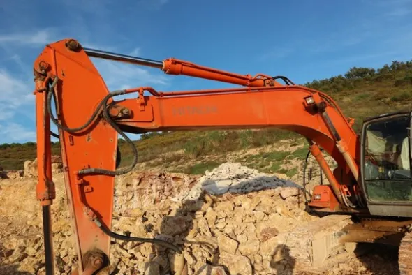 12#6965 Escavatore Hitachi