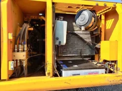 8#5845 Escavatore JCB