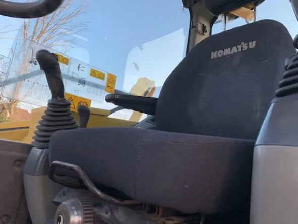 3#6189 Escavatore Komatsu