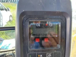 24#5479 Escavatore Komatsu PC138US con trincia