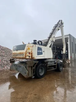 Escavatore movimentazione e caricamento Liebherr LH 35