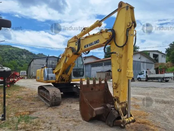 2#9577 Escavatore New Holland E245