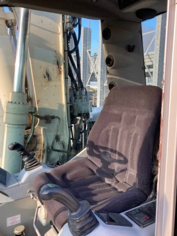 3#6332 Escavatore Terex