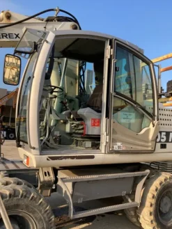 3#6332 Escavatore Terex
