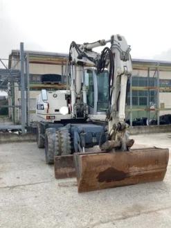 3#6332 Escavatore Terex