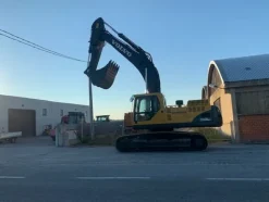 7#6189 Escavatore Volvo