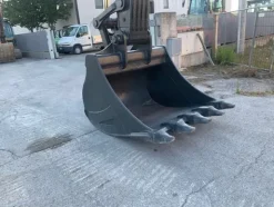 7#6189 Escavatore Volvo