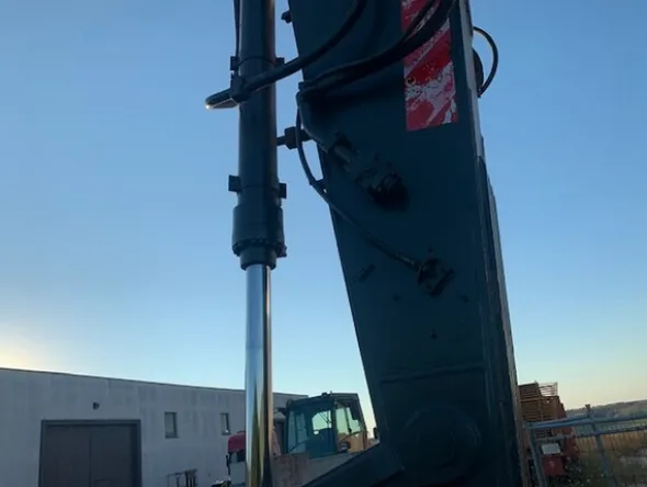 7#6189 Escavatore Volvo