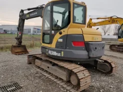 5#5845 Escavatore Volvo ECR88