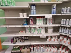 10#8507 Espositori supermercato e scaffalature