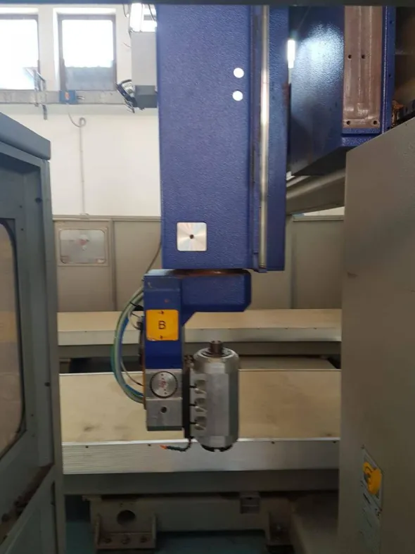 ESSETRE GANTRY