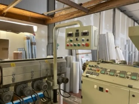 ESTRUSORE PER PVC