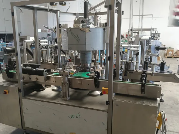 ET223 Etichettatrice usata AXTRA 720-H9SA4 - 8000 bph