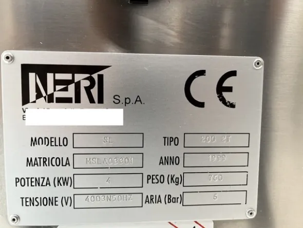 1#7204 Etichettatrice Neri