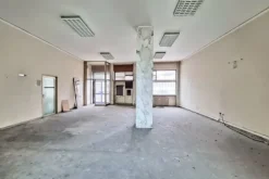 #25091 Ex sede di filiale bancaria con area a parcheggio