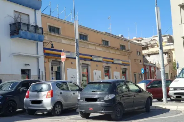 #23290 Fabbricato adibito ad attività commerciale