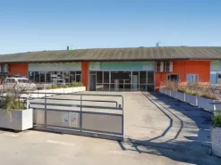 #20146 Fabbricato commerciale con area pertinenziale esclusiva