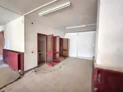 #2536936 Fabbricato commerciale su quattro livelli