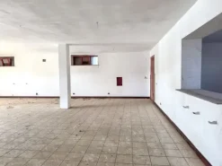 #2536936 Fabbricato commerciale su quattro livelli