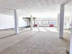 #2536936 Fabbricato commerciale su quattro livelli