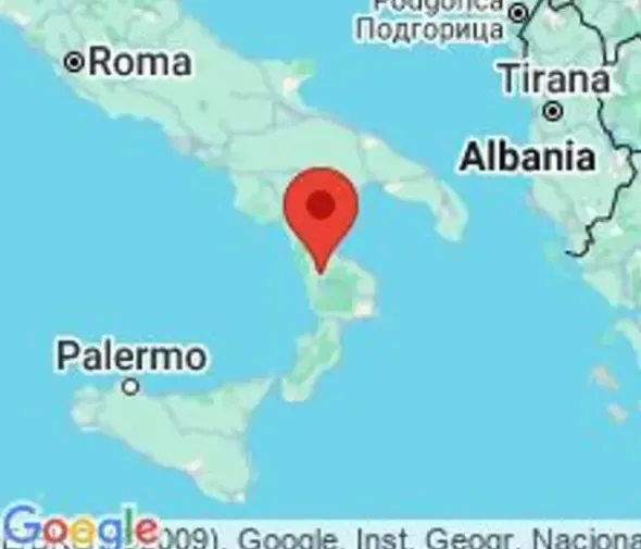 #25012 Fabbricato direzionale di tre piani