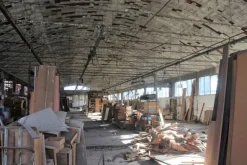 #15090 Fabbricato industriale con resede circostante