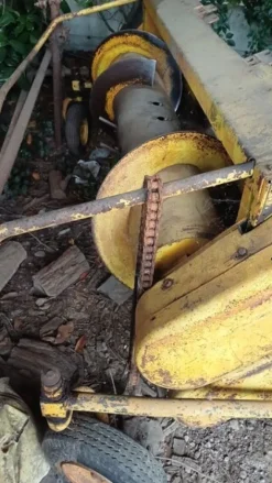 1#8542 Falciatrinciacaricatrice John Deere 5460