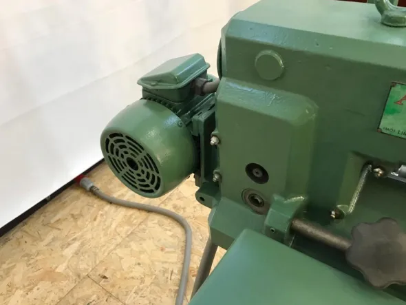 FI916-1241Bombatrice per nastri marca Artiglio