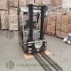 12#8867 Filati di vari colori, carrello elevatore Still ed autocarro Iveco