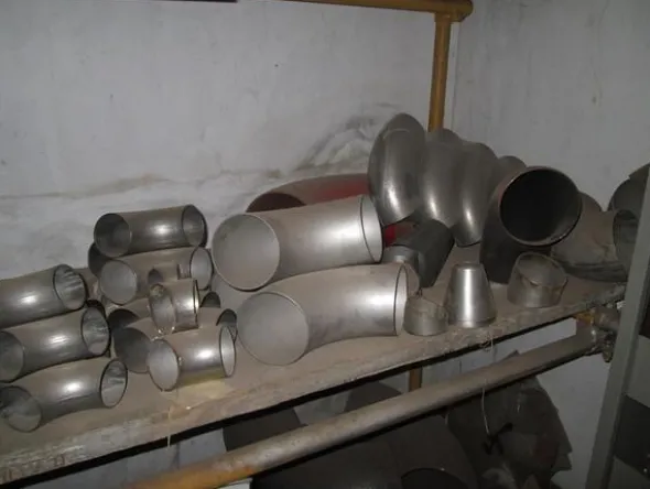 32#3774 Flange e raccorderia varia