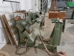 16#8747 Foratrice manuale Busellato