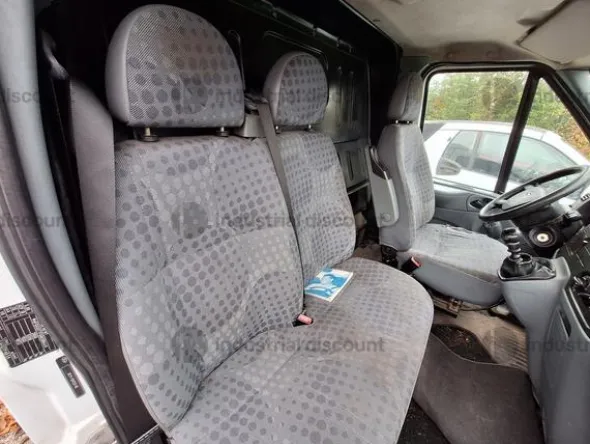 5#9992 Ford Transit