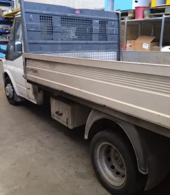 FORD TRANSIT CON CASSONE