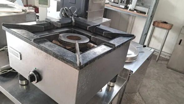 35#8391 Fornellone Zanussi