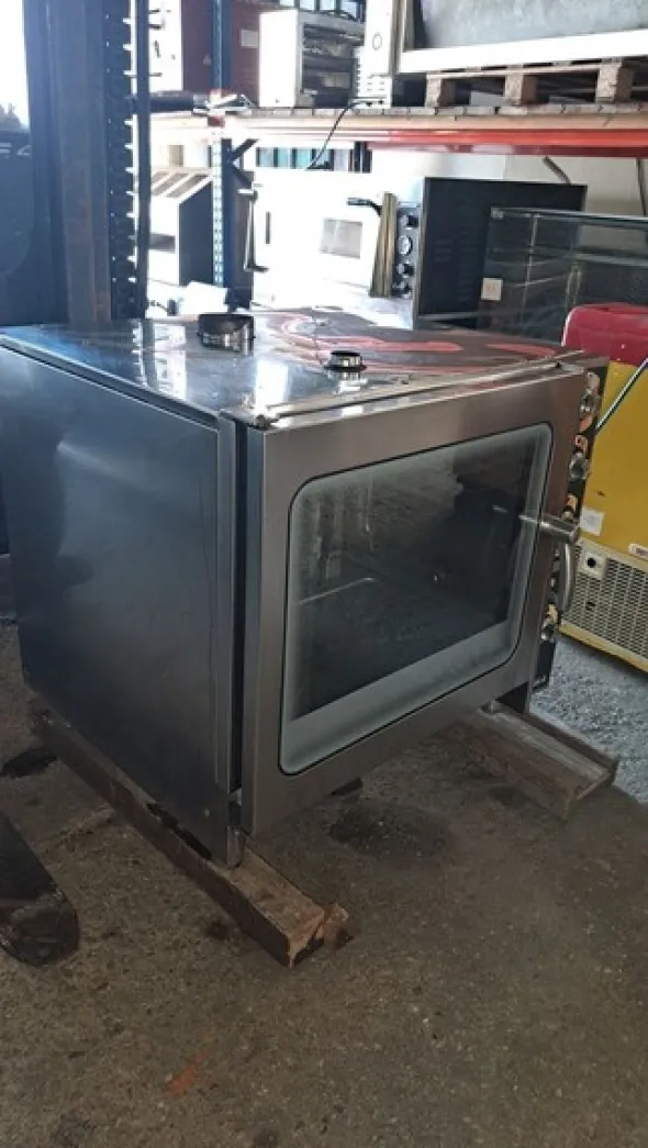 3#8391 Forno a gas Mbm 6 teglia
