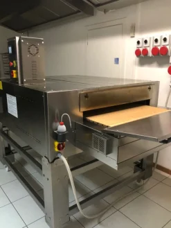 Forno a tunnel stone elettrico TSC Italforni